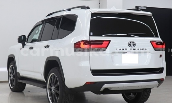 Acheter Occasion Voiture Toyota Land Cruiser Blanc à Borrowdale, Harare Acheter Occasion Voiture Toyota Land Cruiser Blanc à Borrowdale, Harare