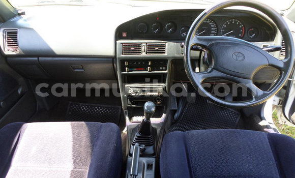 Acheter Occasion Voiture Toyota Corolla Blanc à Beitbridge, Matabeleland South Acheter Occasion Voiture Toyota Corolla Blanc à Beitbridge, Matabeleland South