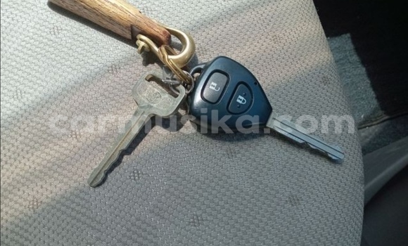 Buy Used Toyota Vitz Blue Car in Beitbridge in Matabeleland South Buy Used Toyota Vitz Blue Car in Beitbridge in Matabeleland South