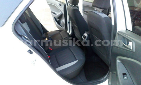 Tenga Tsaru Hyundai i20 Chena Mota in Beitbridge in Matabeleland South Tenga Tsaru Hyundai i20 Chena Mota in Beitbridge in Matabeleland South