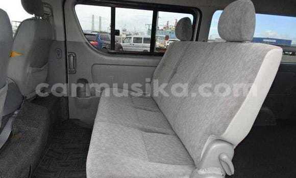 Acheter Occasion Voiture Toyota Hiace Gris à Beitbridge, Matabeleland South Acheter Occasion Voiture Toyota Hiace Gris à Beitbridge, Matabeleland South