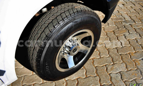 Acheter Occasion Voiture Isuzu KB Blanc à Beitbridge, Matabeleland South Acheter Occasion Voiture Isuzu KB Blanc à Beitbridge, Matabeleland South