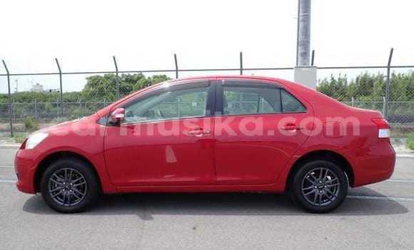 Acheter Occasion Voiture Toyota Belta Rouge à Beitbridge, Matabeleland South Acheter Occasion Voiture Toyota Belta Rouge à Beitbridge, Matabeleland South