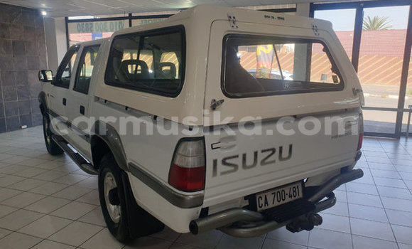 Buy Used Isuzu KB White Car in Beitbridge in Matabeleland South Buy Used Isuzu KB White Car in Beitbridge in Matabeleland South