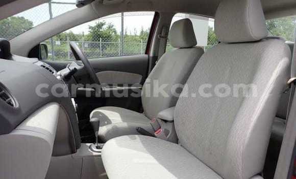 Acheter Occasion Voiture Toyota Belta Rouge à Beitbridge, Matabeleland South Acheter Occasion Voiture Toyota Belta Rouge à Beitbridge, Matabeleland South