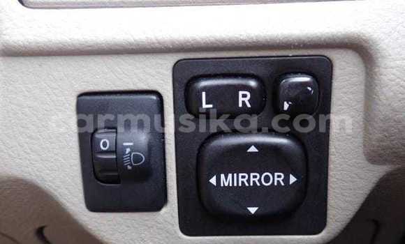 Acheter Occasion Voiture Toyota Belta Rouge à Beitbridge, Matabeleland South Acheter Occasion Voiture Toyota Belta Rouge à Beitbridge, Matabeleland South