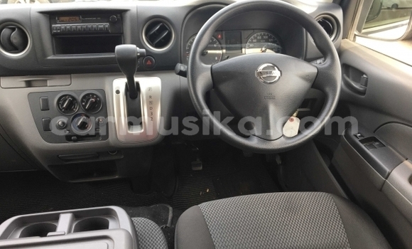 Acheter Occasion Voiture Nissan Caravan Blanc à Beitbridge, Matabeleland South Acheter Occasion Voiture Nissan Caravan Blanc à Beitbridge, Matabeleland South