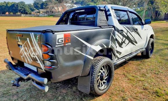 Acheter Occasion Voiture Toyota Hilux Blanc à Beitbridge, Matabeleland South Acheter Occasion Voiture Toyota Hilux Blanc à Beitbridge, Matabeleland South