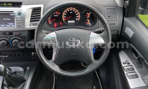 Acheter Occasion Voiture Toyota Hilux Autre à Beitbridge, Matabeleland South Acheter Occasion Voiture Toyota Hilux Autre à Beitbridge, Matabeleland South