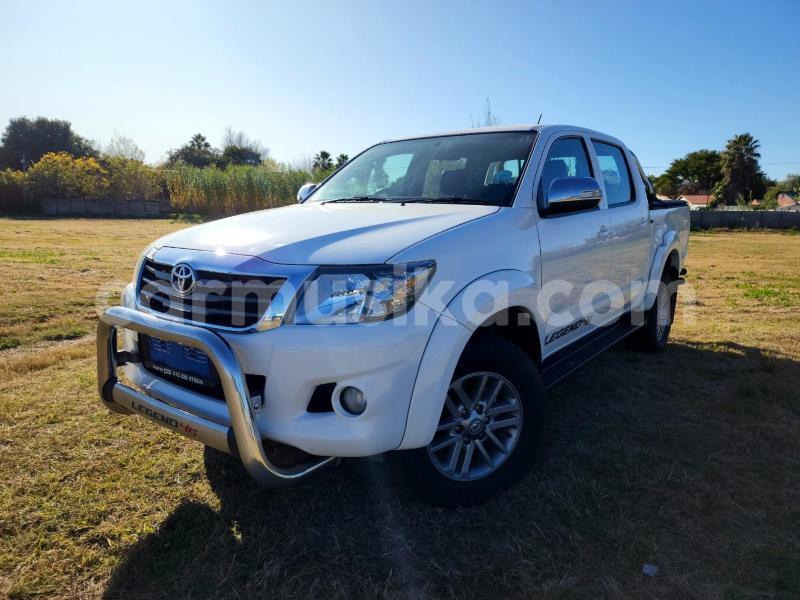 Big with watermark toyota hilux matabeleland south beitbridge 31097