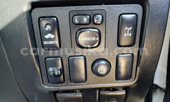 Acheter Occasion Voiture Toyota Hilux Blanc à Beitbridge, Matabeleland South Acheter Occasion Voiture Toyota Hilux Blanc à Beitbridge, Matabeleland South