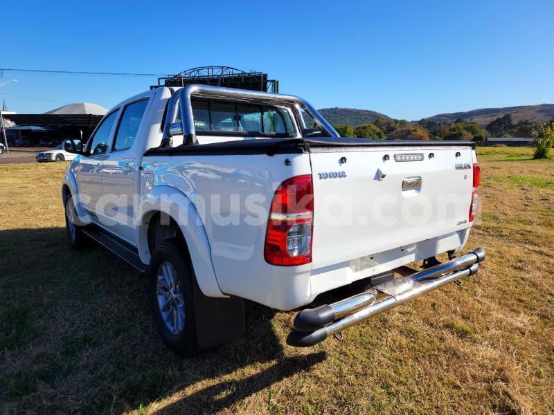 Big with watermark toyota hilux matabeleland south beitbridge 31097