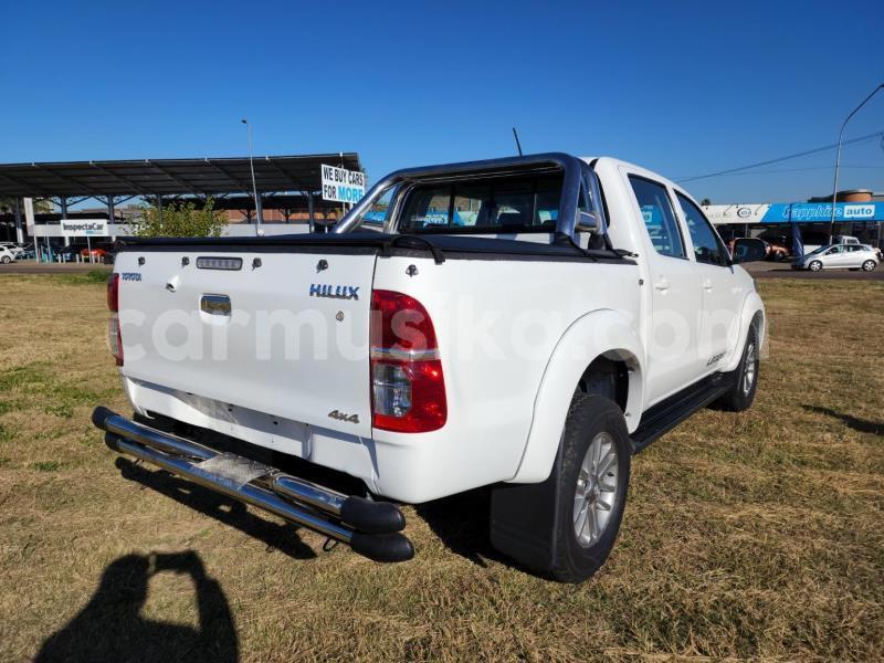 Big with watermark toyota hilux matabeleland south beitbridge 31097