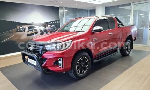 Acheter Occasion Voiture Toyota Hilux Rouge à Beitbridge, Matabeleland South Acheter Occasion Voiture Toyota Hilux Rouge à Beitbridge, Matabeleland South