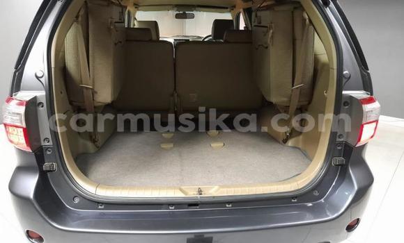 Acheter Occasion Voiture Toyota Fortuner Gris à Beitbridge, Matabeleland South Acheter Occasion Voiture Toyota Fortuner Gris à Beitbridge, Matabeleland South