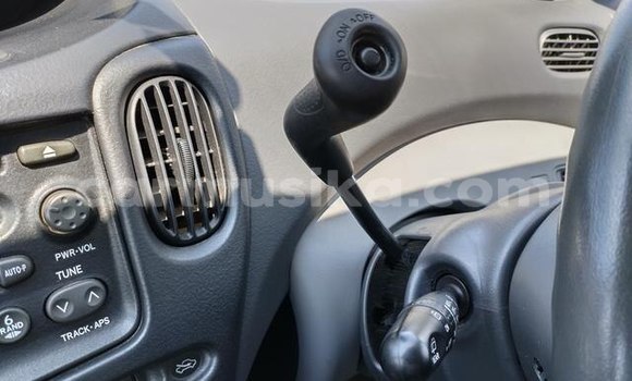 Acheter Occasion Voiture Toyota FunCargo Beige à Beitbridge, Matabeleland South Acheter Occasion Voiture Toyota FunCargo Beige à Beitbridge, Matabeleland South