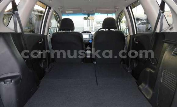 Acheter Occasion Voiture Honda Fit Blanc à Beitbridge, Matabeleland South Acheter Occasion Voiture Honda Fit Blanc à Beitbridge, Matabeleland South