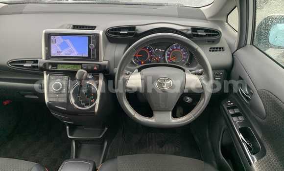 Nunua Ilio tumika Toyota Wish Fedha Gari ndani ya Beitbridge nchini Matabeleland Kusini Nunua Ilio tumika Toyota Wish Fedha Gari ndani ya Beitbridge nchini Matabeleland Kusini