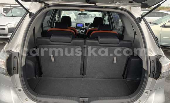 Nunua Ilio tumika Toyota Wish Fedha Gari ndani ya Beitbridge nchini Matabeleland Kusini Nunua Ilio tumika Toyota Wish Fedha Gari ndani ya Beitbridge nchini Matabeleland Kusini