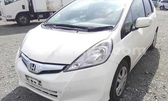 Tenga Tsaru Honda Fit Chena Mota in Beitbridge in Matabeleland South