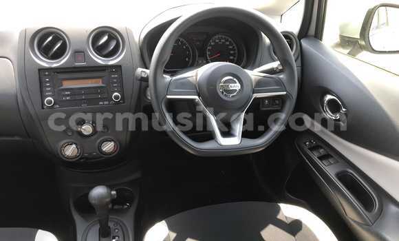 Acheter Occasion Voiture Nissan Note Gris à Beitbridge, Matabeleland South Acheter Occasion Voiture Nissan Note Gris à Beitbridge, Matabeleland South