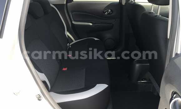 Acheter Occasion Voiture Nissan Note Gris à Beitbridge, Matabeleland South Acheter Occasion Voiture Nissan Note Gris à Beitbridge, Matabeleland South