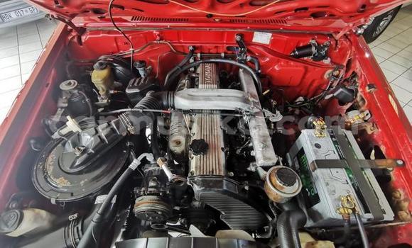 Acheter Occasion Voiture Toyota Land Cruiser Rouge à Beitbridge, Matabeleland South Acheter Occasion Voiture Toyota Land Cruiser Rouge à Beitbridge, Matabeleland South