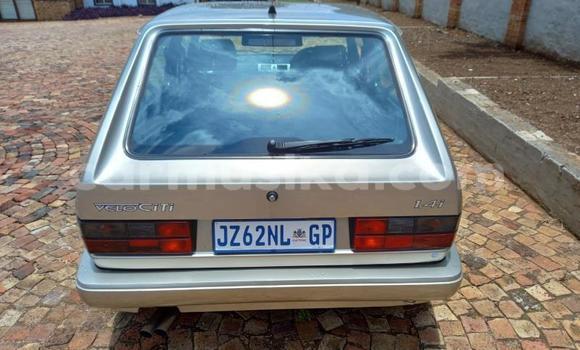 Acheter Occasion Voiture Volkswagen Golf Gris à Beitbridge, Matabeleland South Acheter Occasion Voiture Volkswagen Golf Gris à Beitbridge, Matabeleland South