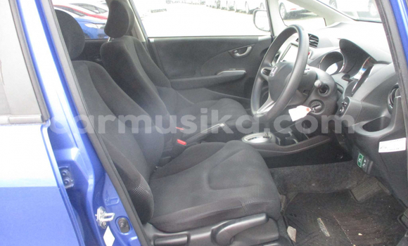 Acheter Occasion Voiture Honda Fit Bleu à Beitbridge, Matabeleland South Acheter Occasion Voiture Honda Fit Bleu à Beitbridge, Matabeleland South