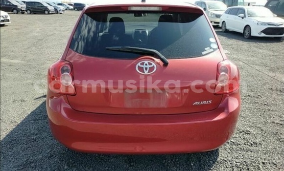 Acheter Occasion Voiture Toyota Auris Rouge à Beitbridge, Matabeleland South Acheter Occasion Voiture Toyota Auris Rouge à Beitbridge, Matabeleland South