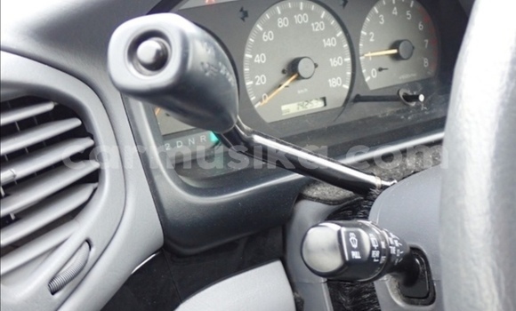 Acheter Occasion Voiture Toyota Regius Gris à Beitbridge, Matabeleland South Acheter Occasion Voiture Toyota Regius Gris à Beitbridge, Matabeleland South