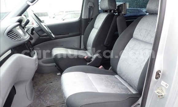 Acheter Occasion Voiture Toyota Regius Gris à Beitbridge, Matabeleland South Acheter Occasion Voiture Toyota Regius Gris à Beitbridge, Matabeleland South