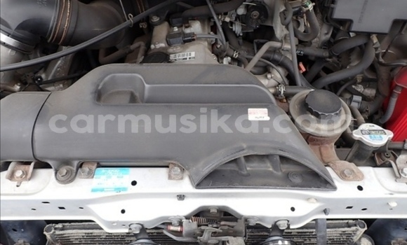 Acheter Occasion Voiture Toyota Regius Gris à Beitbridge, Matabeleland South Acheter Occasion Voiture Toyota Regius Gris à Beitbridge, Matabeleland South