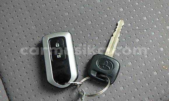 Acheter Occasion Voiture Toyota Wish Noir à Beitbridge, Matabeleland South Acheter Occasion Voiture Toyota Wish Noir à Beitbridge, Matabeleland South