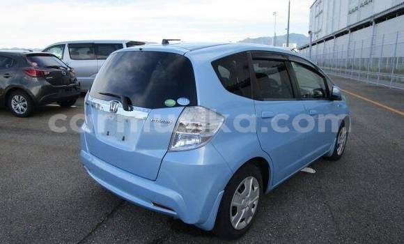 Buy Used Honda Fit Blue Car in Beitbridge in Matabeleland South