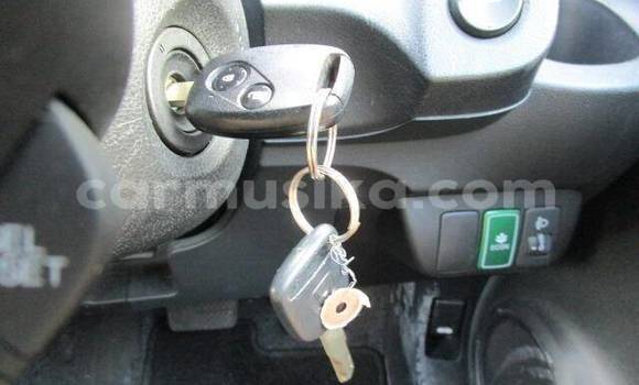 Acheter Occasion Voiture Honda Fit Bleu à Beitbridge, Matabeleland South Acheter Occasion Voiture Honda Fit Bleu à Beitbridge, Matabeleland South