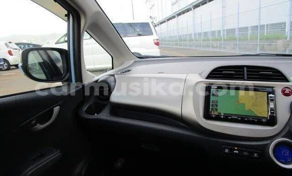 Acheter Occasion Voiture Honda Fit Bleu à Beitbridge, Matabeleland South Acheter Occasion Voiture Honda Fit Bleu à Beitbridge, Matabeleland South