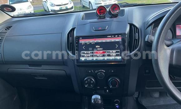 Buy Used Isuzu KB Blue Car in Beitbridge in Matabeleland South Buy Used Isuzu KB Blue Car in Beitbridge in Matabeleland South