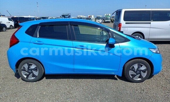 Acheter Occasion Voiture Honda Fit Bleu à Beitbridge, Matabeleland South Acheter Occasion Voiture Honda Fit Bleu à Beitbridge, Matabeleland South