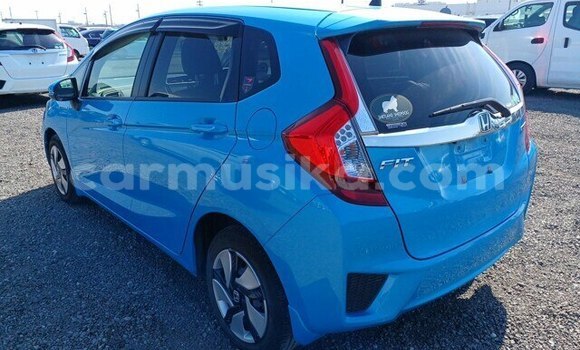 Acheter Occasion Voiture Honda Fit Bleu à Beitbridge, Matabeleland South Acheter Occasion Voiture Honda Fit Bleu à Beitbridge, Matabeleland South