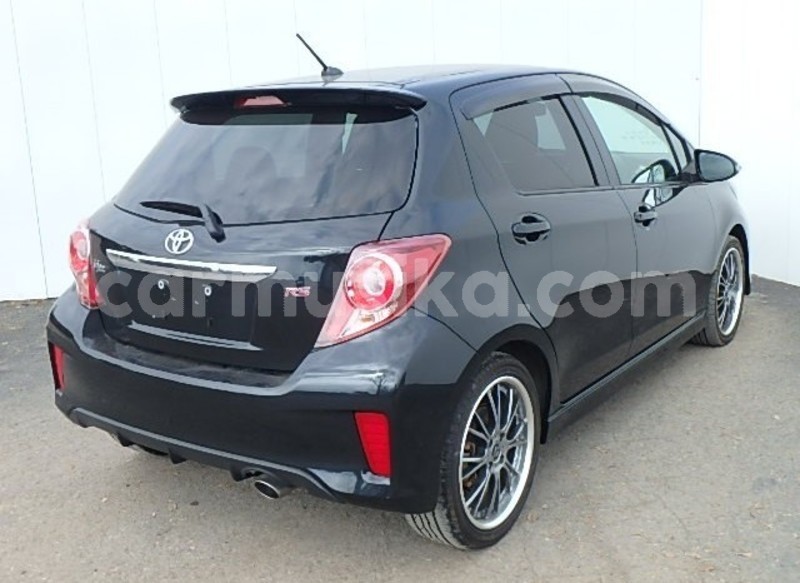 Big with watermark toyota vitz matabeleland south beitbridge 31185