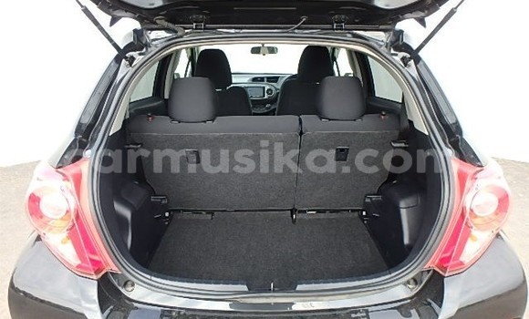 Acheter Occasion Voiture Toyota Vitz Noir à Beitbridge, Matabeleland South Acheter Occasion Voiture Toyota Vitz Noir à Beitbridge, Matabeleland South