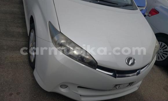 Acheter Occasion Voiture Toyota Wish Beige à Beitbridge, Matabeleland South Acheter Occasion Voiture Toyota Wish Beige à Beitbridge, Matabeleland South