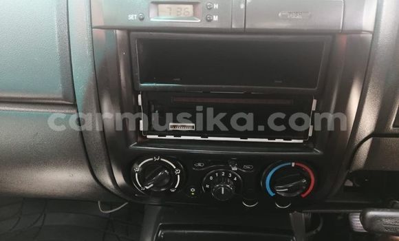 Acheter Occasion Voiture Isuzu KB Blanc à Beitbridge, Matabeleland South Acheter Occasion Voiture Isuzu KB Blanc à Beitbridge, Matabeleland South