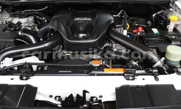 Acheter Occasion Voiture Isuzu KB Blanc à Beitbridge, Matabeleland South Acheter Occasion Voiture Isuzu KB Blanc à Beitbridge, Matabeleland South