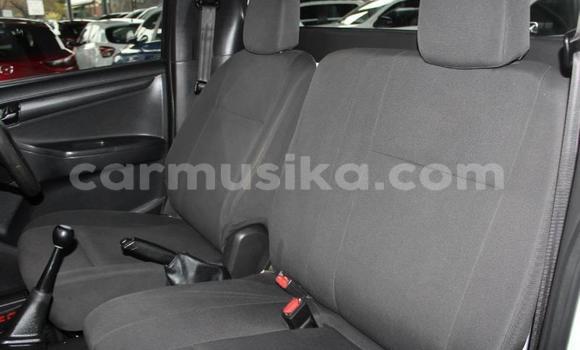 Acheter Occasion Voiture Isuzu KB Blanc à Beitbridge, Matabeleland South Acheter Occasion Voiture Isuzu KB Blanc à Beitbridge, Matabeleland South