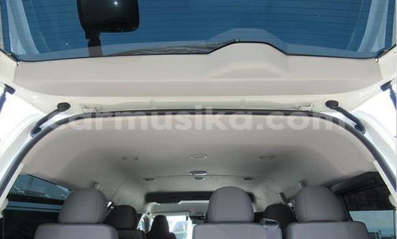 Acheter Occasion Voiture Toyota Hiace Blanc à Avondale, Harare Acheter Occasion Voiture Toyota Hiace Blanc à Avondale, Harare