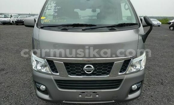 Nunua Ilio tumika Nissan Caravan Fedha Gari ndani ya Beitbridge nchini Matabeleland Kusini