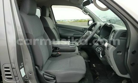 Nunua Ilio tumika Nissan Caravan Fedha Gari ndani ya Beitbridge nchini Matabeleland Kusini Nunua Ilio tumika Nissan Caravan Fedha Gari ndani ya Beitbridge nchini Matabeleland Kusini