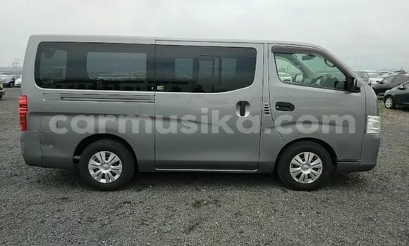 Nunua Ilio tumika Nissan Caravan Fedha Gari ndani ya Beitbridge nchini Matabeleland Kusini Nunua Ilio tumika Nissan Caravan Fedha Gari ndani ya Beitbridge nchini Matabeleland Kusini